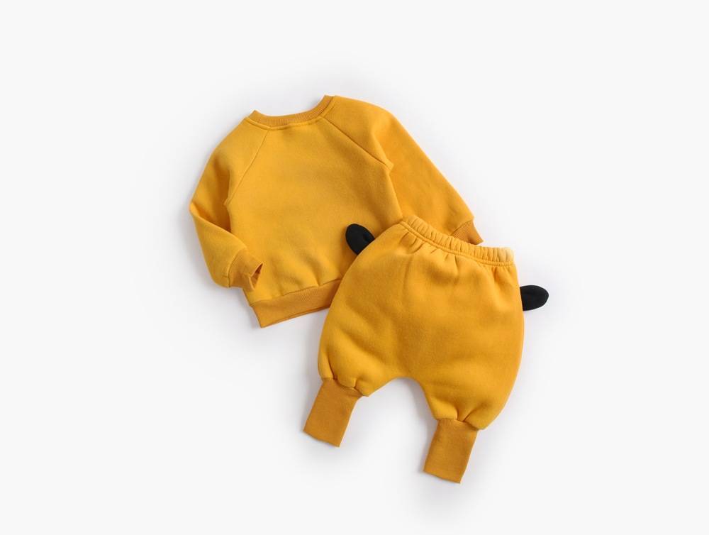 Winter Baby's Cartoon Animal Printed Sweatshirt with Pants Set Winter Baby's Cartoon Animal Printed Sweatshirt with Pants Set